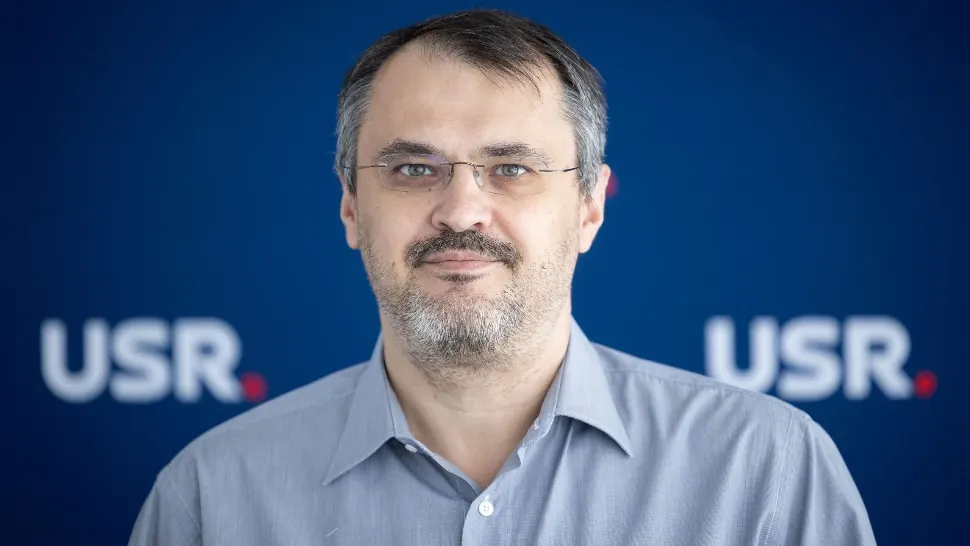 Ghinea: De unde avea Nicușor Dan, primarul Capitalei, care câștiga 12.000 de lei pe lună, bani să facă sondaje?