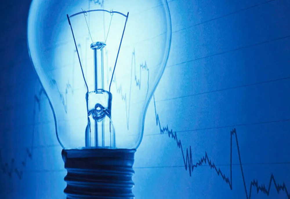 Cum s-a profitat de criza lui Bolojan. Facturi la energie cu până la 40% mai mari din toamnă