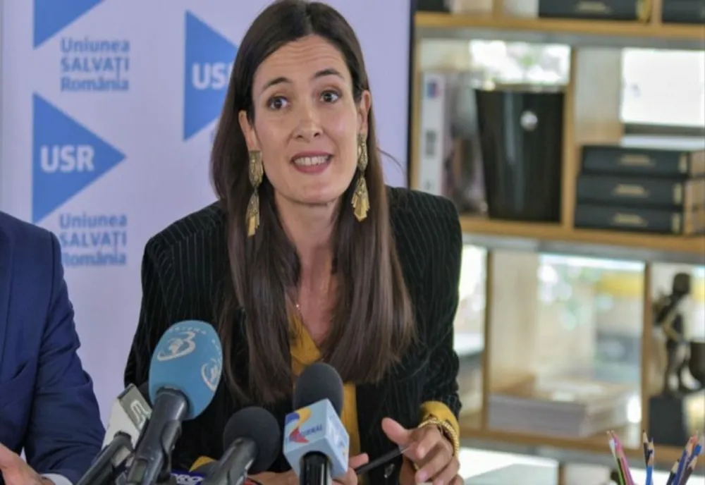 Clotilde Armand îi răspunde lui Nicușor Dan: ”îl rog să nu mai complice inutil lucrurile”