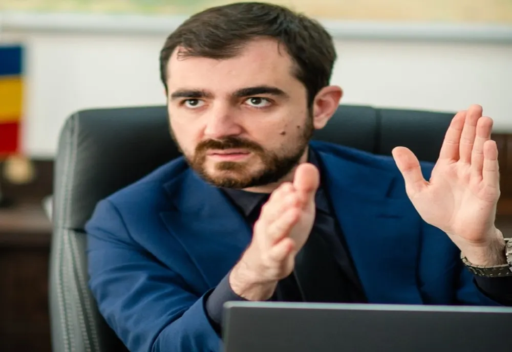 Claudiu Năsui: Situaţia economică a ţării noastre este ''foarte gravă'', iar România se îndreaptă "cu paşi rapizi şi siguri" către o criză "de proporţii"