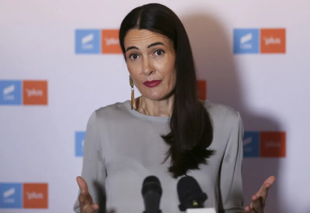 Clotilde Armand: ”Dragi liberali și social-democrați, nu voi ceda acestor presiuni și voi continua reforma pe care am început-o pentru a scoate corupția din Sectorului 1”