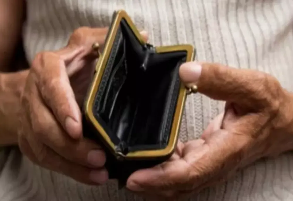 PNL SĂ VOTEZE LEGEA USR CARE REPARĂ NEDREPTATEA PRIN CARE 800.000 DE PENSIONARI AU PENSII MAI MICI DUPĂ RECALCULARE