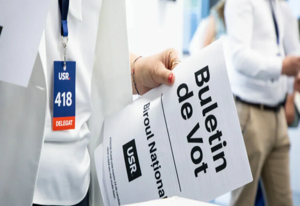 Componenţa noului Birou Naţional al USR votată de cei 600 de delegaţi care au participat la Congresul extraordinar al partidului