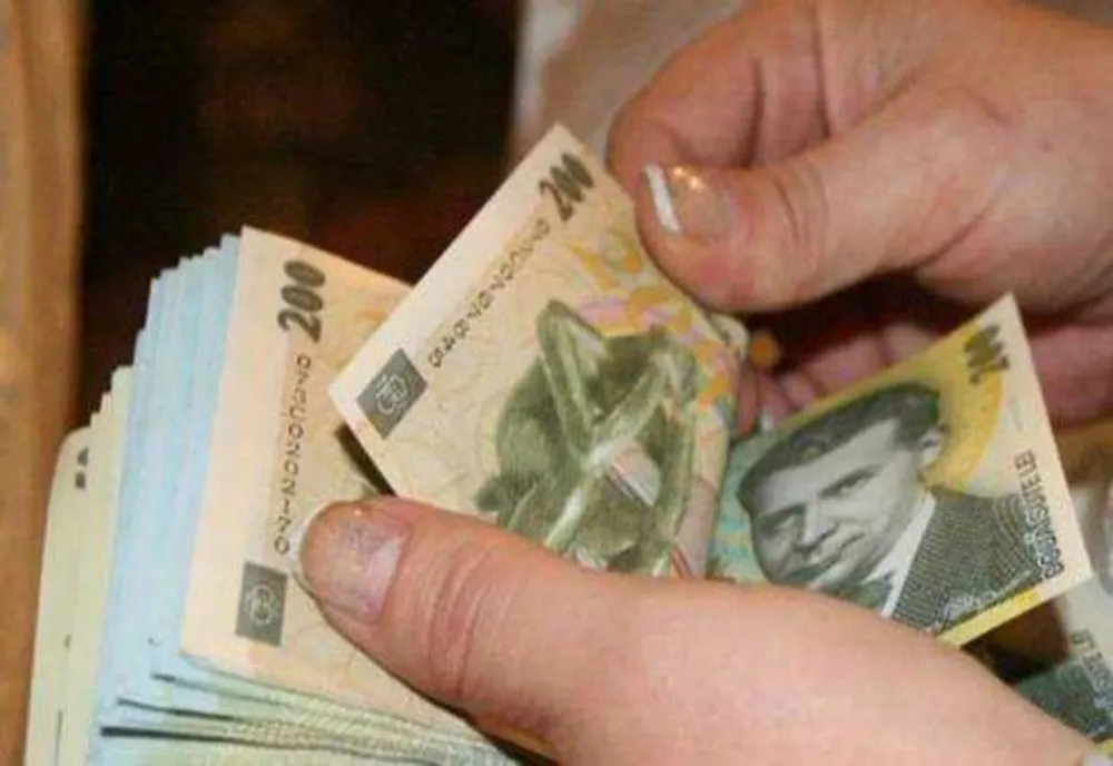 PROIECT USR: PERSOANELE CONDAMNATE DEFINITIV PENTRU FAPTE DE CORUPȚIE SĂ NU MAI BENEFICIEZE DE PENSII SPECIALE