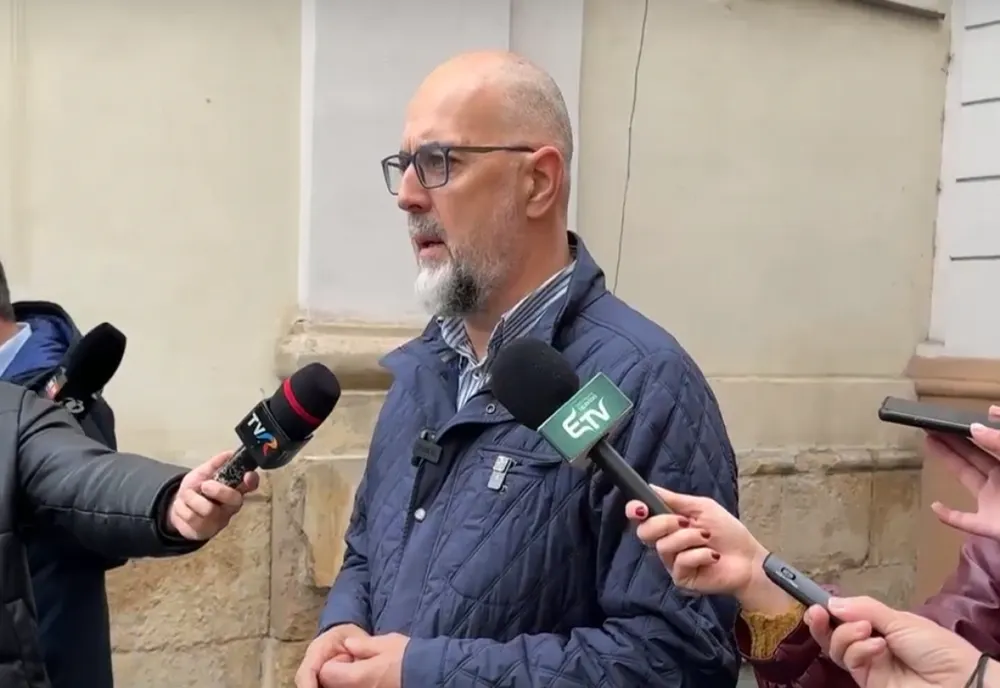 UDMR FACE PRESIUNI PENTRU ORGANIZAREA ALEGERILOR LA CAPITALĂ: "DACĂ AM AVEA ANTICIPATE, AUR AR LUA APROAPE 50%"