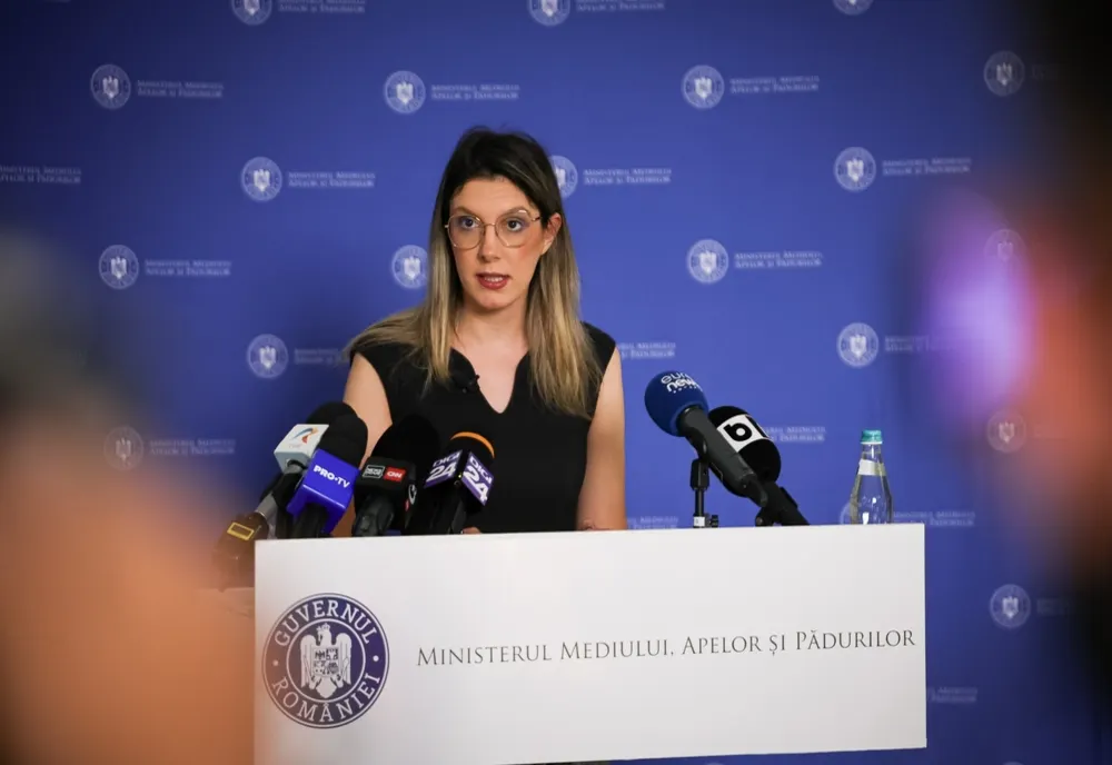 MINISTRA BUZOIANU: ÎN SFÂRȘIT AM ÎNCEPUT SĂ SUPĂRĂM UN PIC ȘI ȘMECHERII DIN ROMSILVA, CÂND NU AM FOST DE ACORD CU TOATE ȘMECHERILE CARE SE FĂCEAU LA APELE ROMÂNE