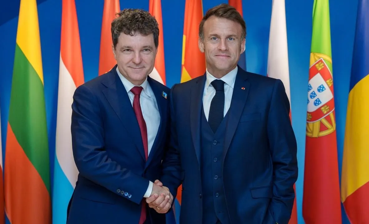 Nicușor Dan, răspuns evaziv despre umbrela nucleară a Franței: „România este sub umbrela NATO oferită de SUA”