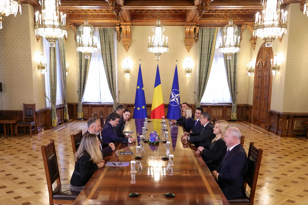 Consultări decisive la Cotroceni pentru noul premier. Nicușor Dan discută cinci ore cu partidele - LIVE TEXT&VIDEO