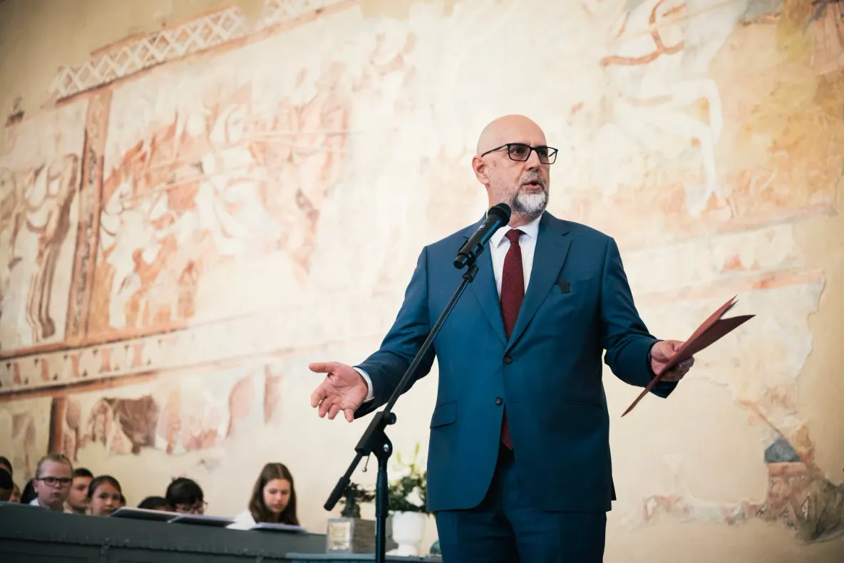 Kelemen Hunor, în Parlament: „Societatea nu mai are răbdare cu noi. După 148 de zile nu suntem în stare să învestim un guvern cu puteri depline”