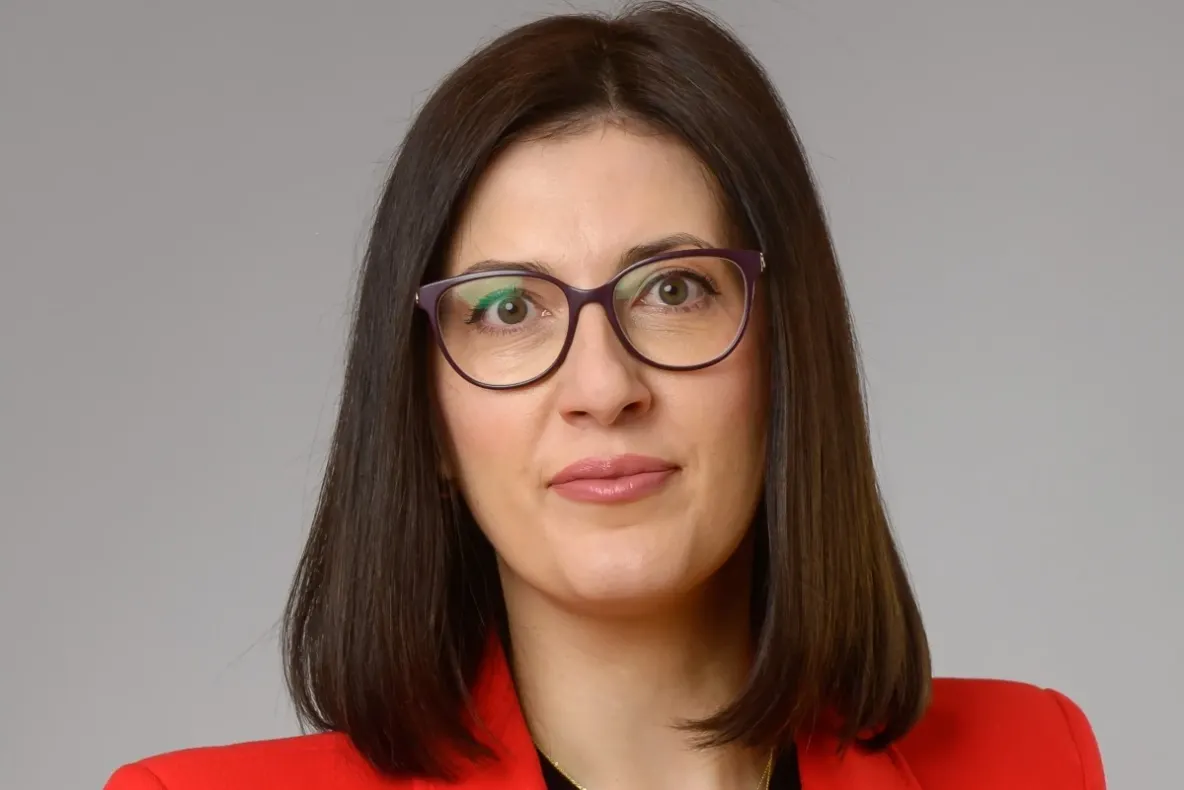Monica Berescu îl acuză pe Tudorel Toader că le-a numit pe studente „unelte”, în dosarul fiului său