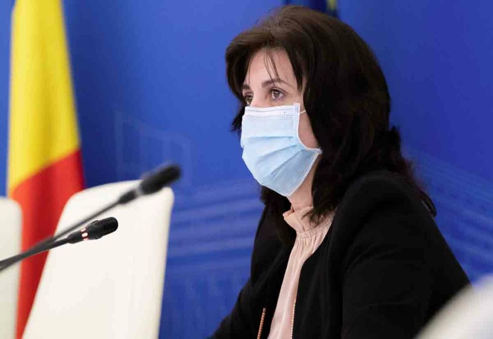 Tezele școlare, eliminate în acest an școlar. Acestea vor fi înlocuite cu evaluări sumative