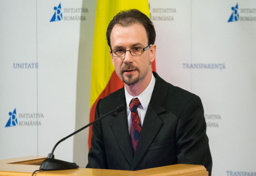 Deputatul USR Mihai Polițeanu, acuzații grave: ”Klaus Iohannis o ia un pic pe arătură”