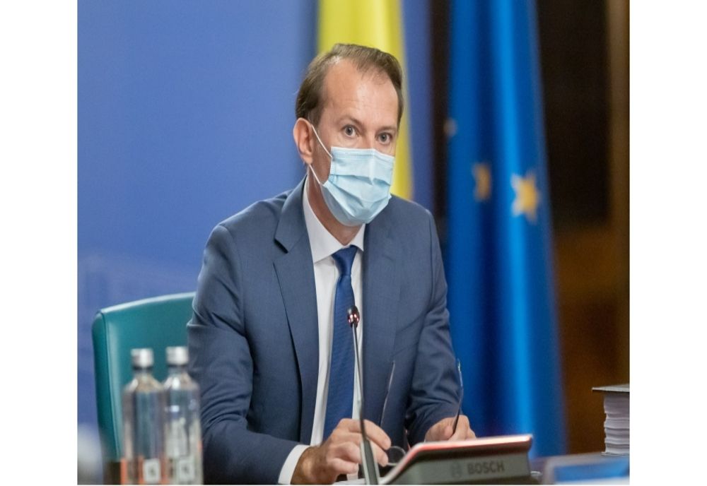 Florin Cîțu spune că tot personalul din sistemul public trebuie să fie vaccinat sau testat