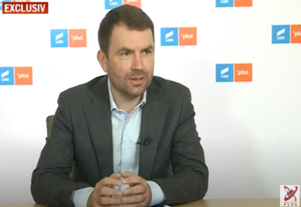 Drulă: Un plagiator mai puţin în guvern. N-a mai prins moţiunea USR de marţi. Aşteptăm şi demisia celuilalt: Ciucă