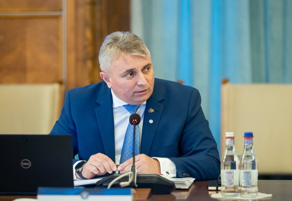 USR iniţiază o nouă moţiune simplă împotriva ministrului de Interne, Lucian Bode