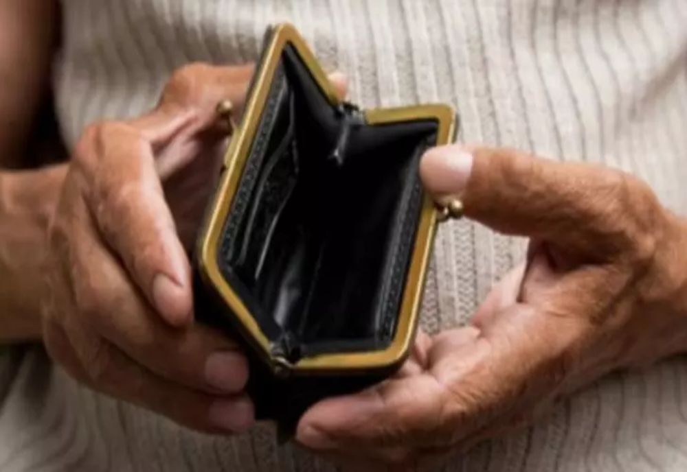 PNL SĂ VOTEZE LEGEA USR CARE REPARĂ NEDREPTATEA PRIN CARE 800.000 DE PENSIONARI AU PENSII MAI MICI DUPĂ RECALCULARE