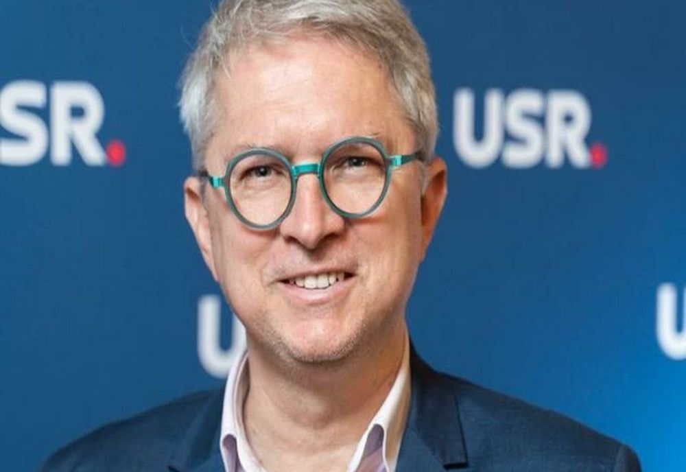 USR: Ciolacu refuză să vină în Parlament să explice cum îndatorează România cu un miliard de lei pe zi lucrătoare