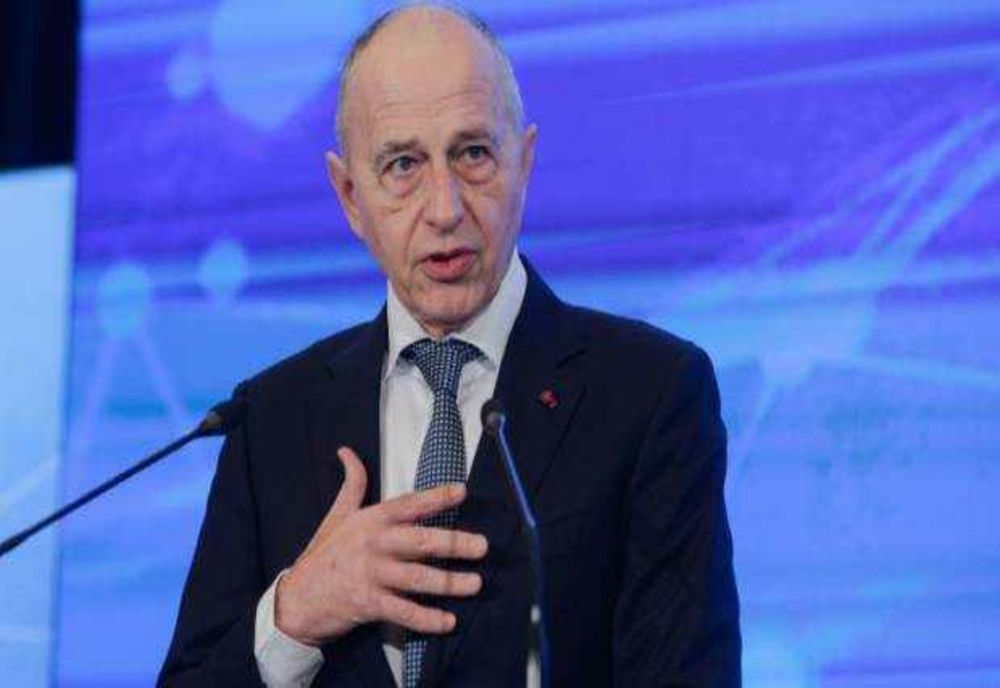 LASCONI, ACUZAȚII GRAVE LA ADRESA LUI MIRCEA GEOANĂ: S-A ÎNTÂLNIT CU UN INDIVID PERICULOS PENTRU ROMÂNIA