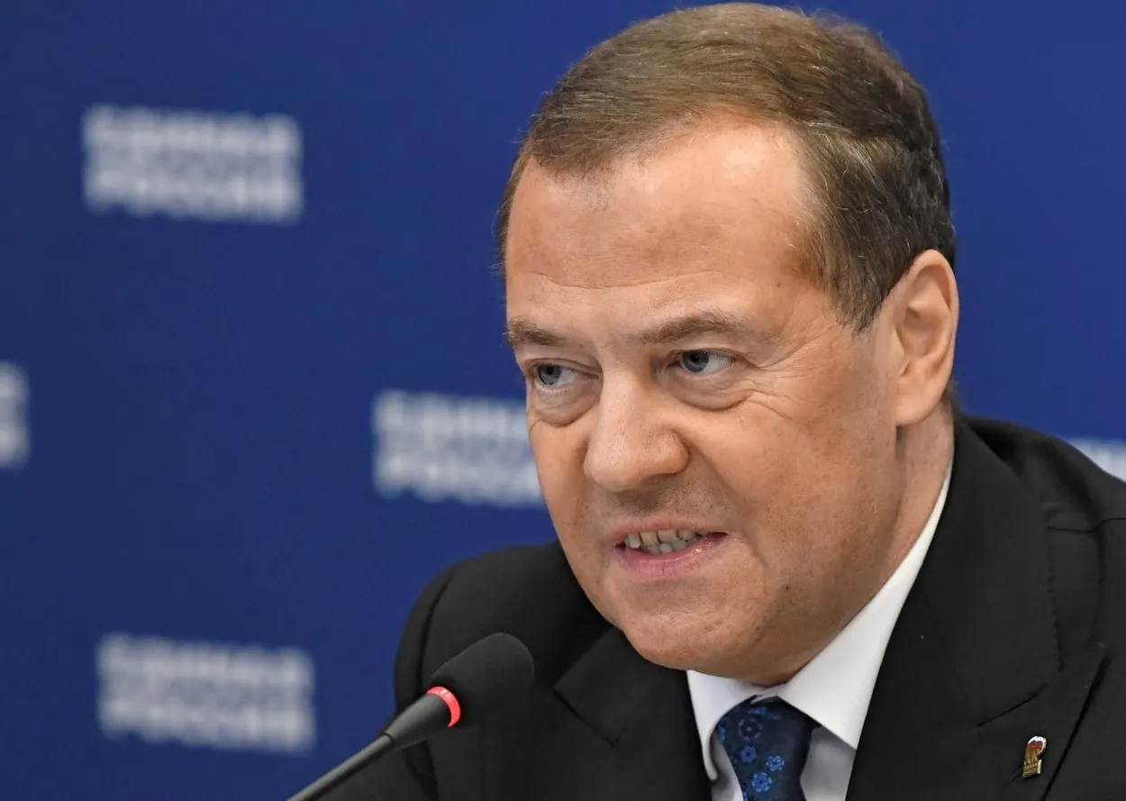 Dmitri Medvedev, amenințare voalată la adresa liderilor europeni: ”Călătoresc adesea la Kiev cu trenul…”