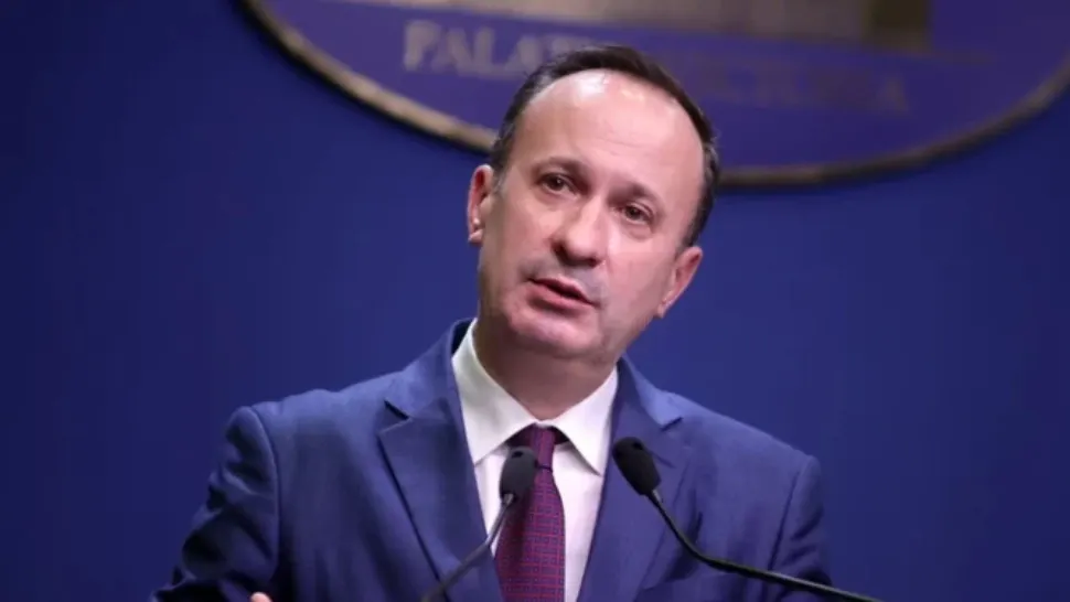 USR solicită sancționarea lui Adrian Câciu pentru derapaje 'grave' de limbaj