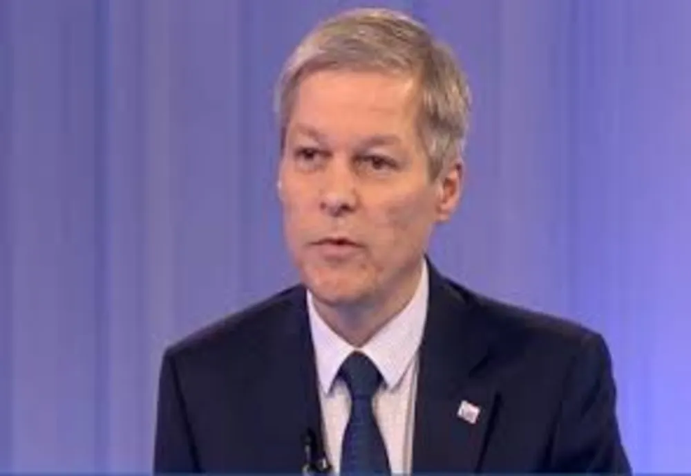 Dacian Cioloș: ”Cel mai CORUPT partid a primit încă un CADOU, acela de a decide când vor alea loc alegerile”