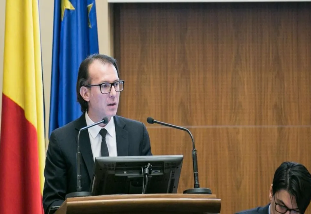 Premierul Florin Cîțu: Numărul paturilor din spitale a crescut. Fac apel la români să respecte măsurile de protecție