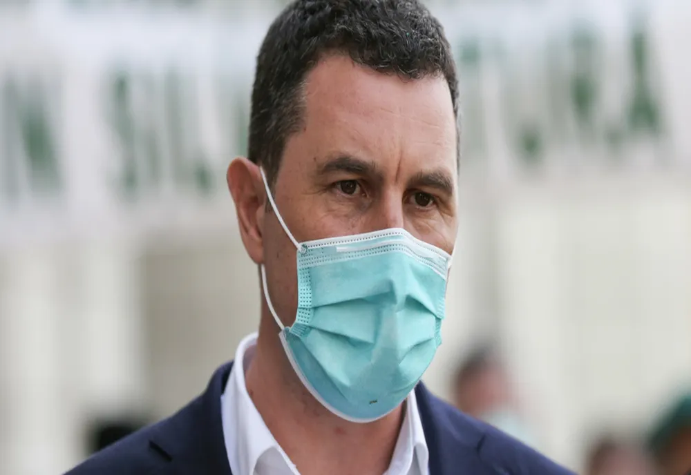 USR depune moţiune simplă împotriva ministrului Mediului Tanczos Barna