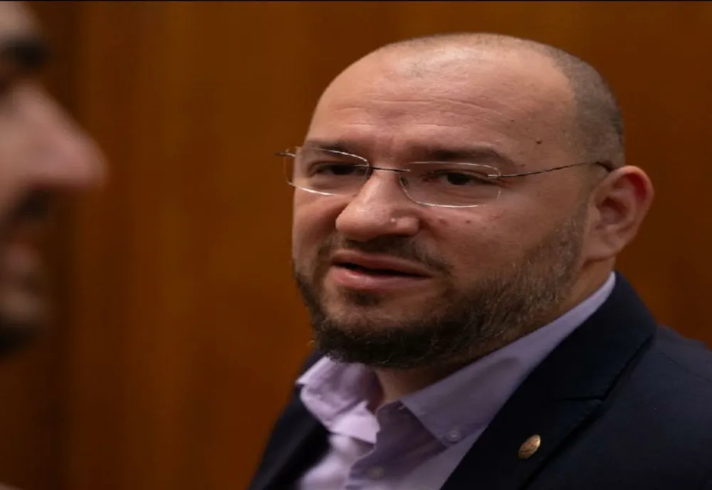 USR A BLOCAT LA CCR NOUA TENTATIVĂ A PSD-PNL DE A ÎNCĂLCA DREPTUL ROMÂNILOR LA PROPRIETATE