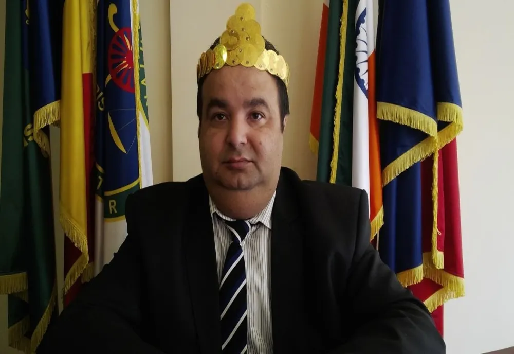 REGELE ROMILOR, DORIN CIOABĂ, A DEZVĂLUIT OFERTA FĂCUTĂ DE LIDERA USR ELENA LASCONI