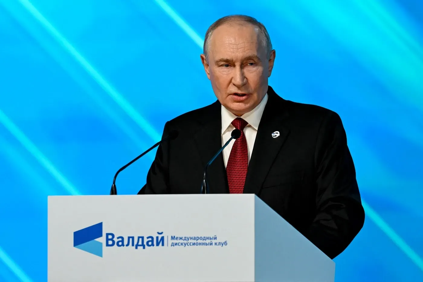 Putin, negocieri cu Trump și Xi Jinping