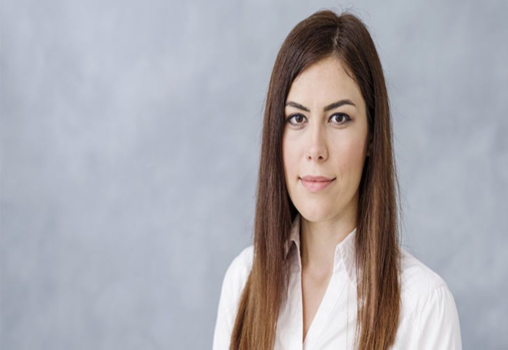 Cristina Prună: Ce preocupări mai au parlamentarii? Ei bine, îşi fac cadouri, pentru acum şi pentru la 'pensie'