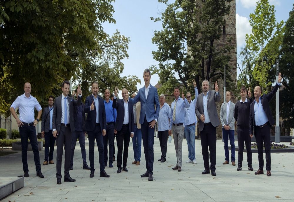 Alianța USR PLUS a depus listele cu semnături și dosarele de candidatură pentru municipiul Baia Mare și Consiliul Județean Maramureș