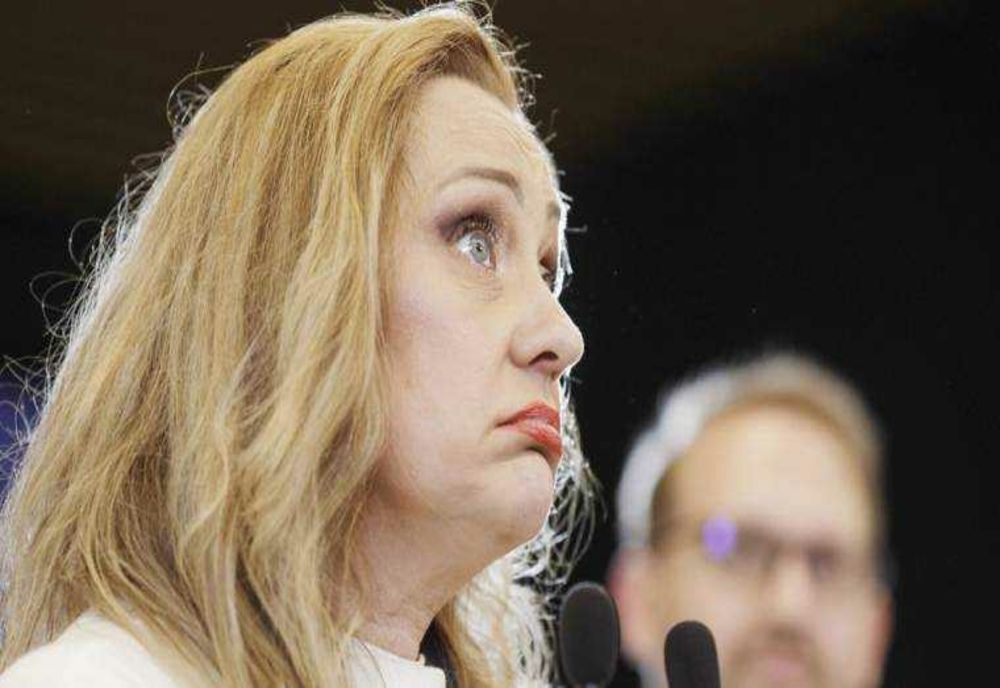 ELENA LASCONI CRITICĂ GUVERNUL: ATÂTA PREŢ PUNE GUVERNUL CIOLACU PE DEMOCRAŢIE ŞI PE LUPTA PENTRU STATUL DE DREPT