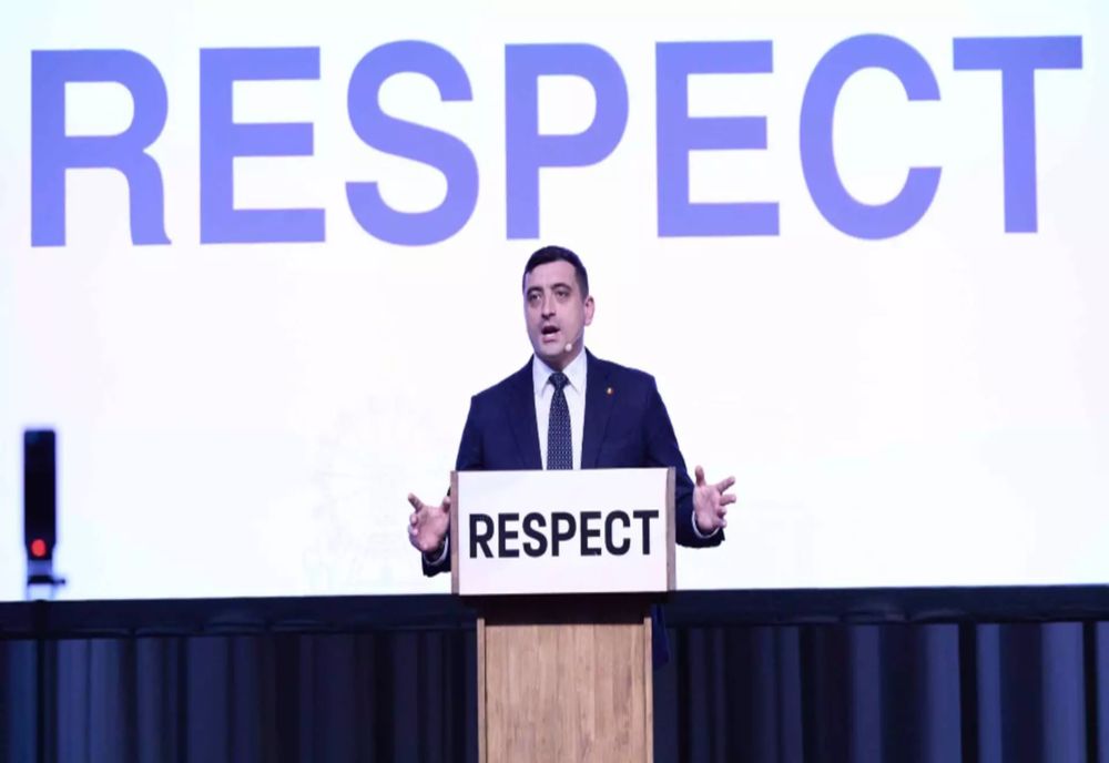 GEORGE SIMION: VOI FI PREȘEDINTELE TUTUROR ROMÂNILOR, DECI VOI FI ȘI PREȘEDINTELE TĂU! ESTE VICTORIA UNUI OM CARE TREBUIA SĂ FIE PREȘEDINTELE ROMÂNIEI. ESTE VICTORIA LUI CĂLIN GEORGESCU!