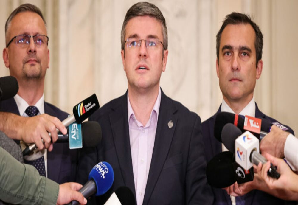 IRINEU DARĂU (USR): REFORMA PROFUNDĂ ÎN EDUCAȚIE VA COSTA, VA DURA ȘI VA DUREA