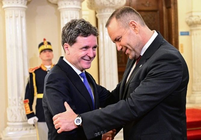 Karol Nawrocki și Nicușor Dan