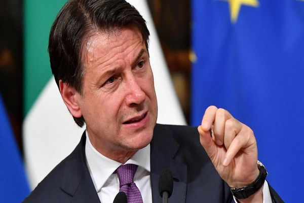 Premierul Italiei avertizează: Guvernul nu poate garanta o revenire imediată la normalitate!