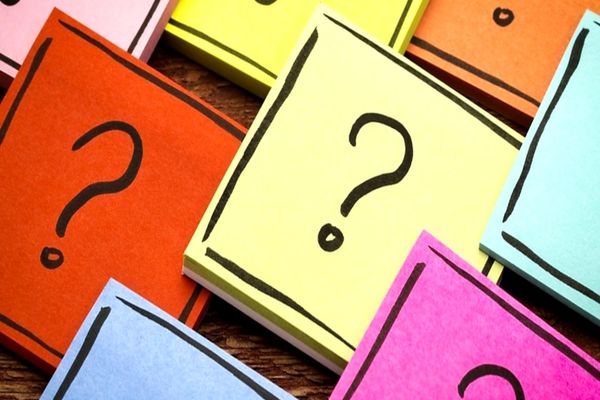 Răspunsuri pentru întrebările românilor în perioada de alertă