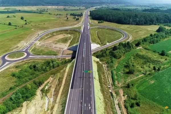 Parlamentarii USR din Moldova cer ca 25% din bugetul de investiții să meargă în Moldova