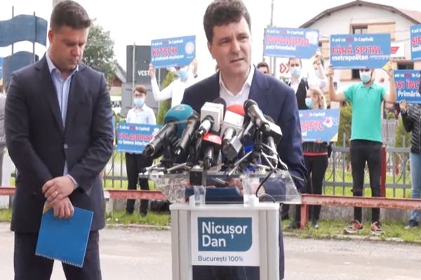 Nicuşor Dan şi liderii USR PLUS Bucureşti au lansat candidatura Simonei Spătaru la Primăria Sectorului 4