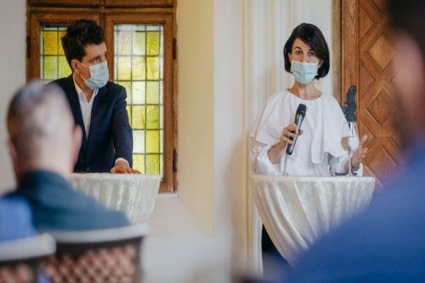 Nicuşor Dan şi-a prezentat priorităţile programului cu care s-a înscris în cursa electorală