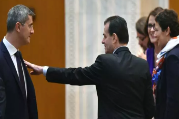 PNL, USR-PLUS și UDMR au semnat ACORDUL de coaliție în această seară. Orban: "Vom da României un guvern competent"