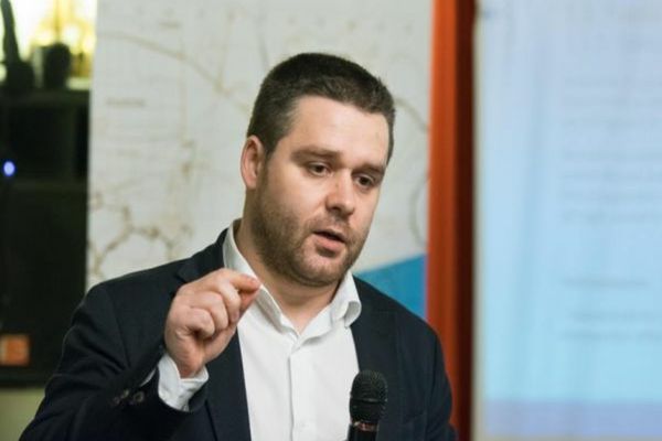 Primarul Ciucu: ”Aștept ca primarul general să facă odată o întâlnire cu primarii de Sector, că tot întârzie să o facă”