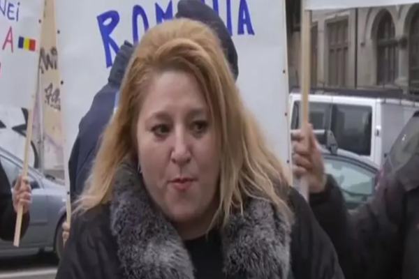 Diana Șoșoacă a rămas fără sprijin politic din partea AUR pentru indisciplină. Un alt parlamentar a fost EXCLUS - Explicațiile conducerii AUR