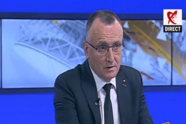 Ministrul Educatiei, Sorin Cîmpeanu: Dacă vine valul trei NU vom ezita să închidem iar școlile
