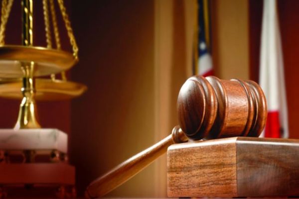 Iohannis a promulgat legea prin care sunt aduse modificări SUBSTANȚIALE Codului de procedură penală