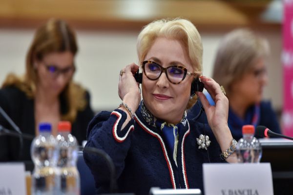 Viorica Dăncilă la BNR. „E nou. Și pentru dânsa... Și pentru oricine!”