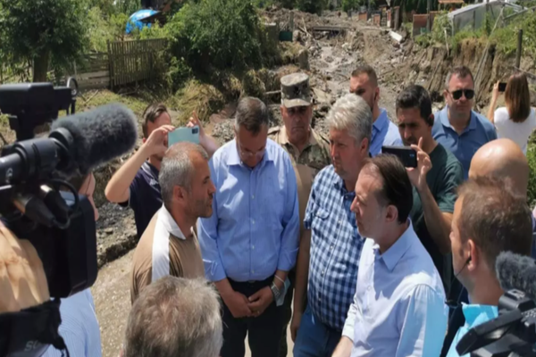 Ajutoare pentru sinistrații din Alba. Guvernul a scos bunuri din rezervele de stat