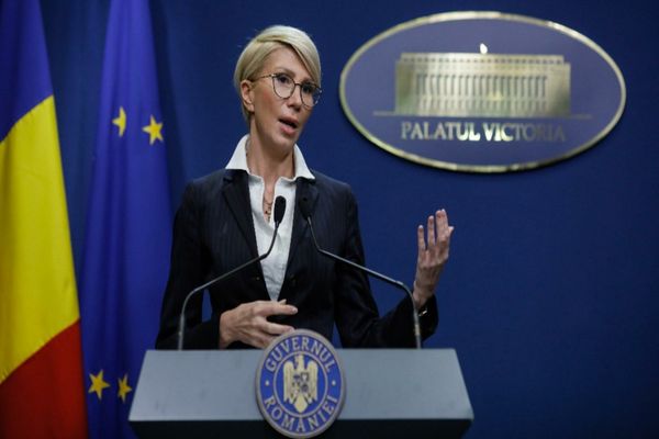Raluca Turcan: Din 26 noiembrie nu mai sunt bani de pensii și alocații