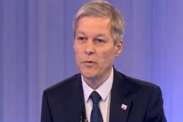 Cioloș: Iohannis și Ciucă trebuiau să spună cum ne pregătim de conflictul de la frontiera României